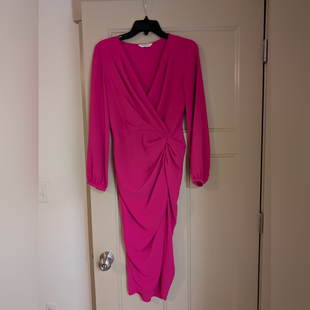 Delicate Fuchsia Long-sleeve Midi Dress - Picture 2 of 4